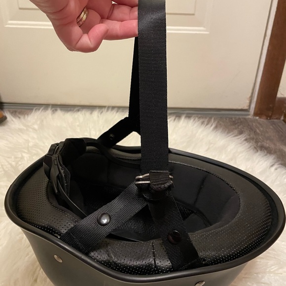 COPY - Haley Davidson Lone Star Adjustable Fit Half Helmet - Size XL / XXL - Picture 5 of 13